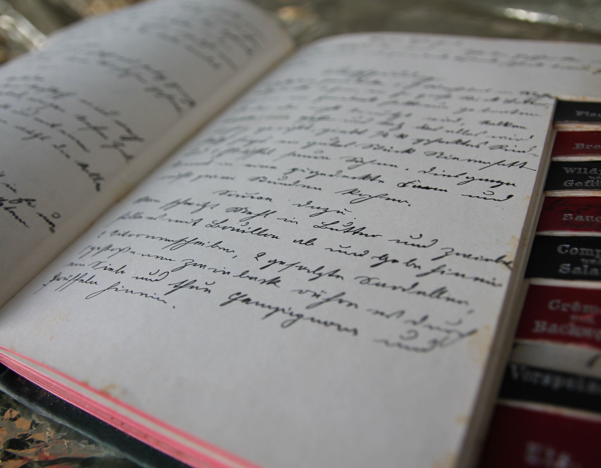 Ein handgeschriebenes Kochbuch, Archiv für Alltagskultur.
