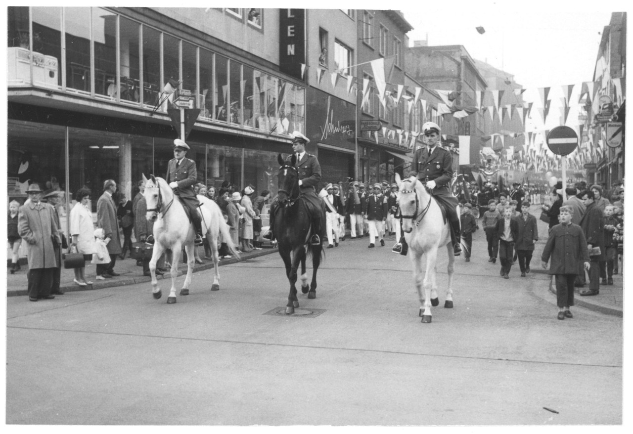 Bochumer Maiabendfest, 1961, Foto: Karl Schmidthaus, Archiv für Alltagskultur in Westfalen, 0000.21262.