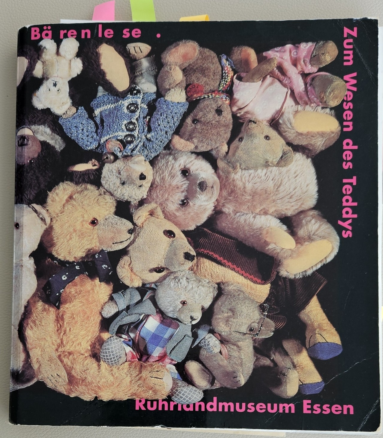 Titelseite des Katalogs „Bärenlese".