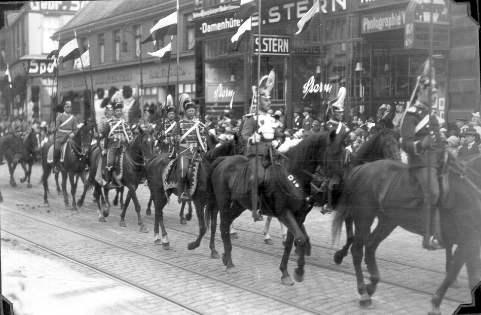 Kriegerfest in Hagen 1928. Foto: Hermann Tell. Archiv für Alltagskultur, Inv.-Nr. 2004.02497.