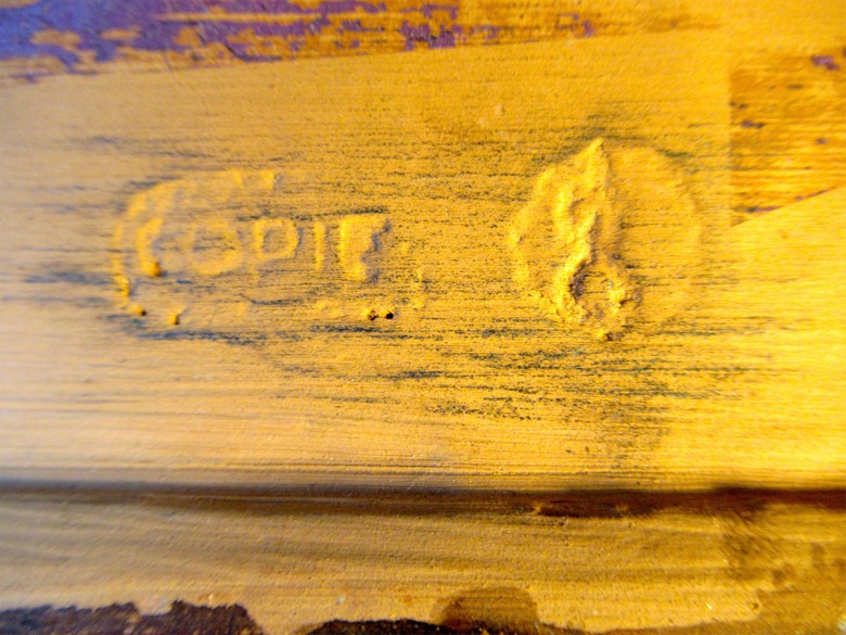 Stempel auf der Rückseite.