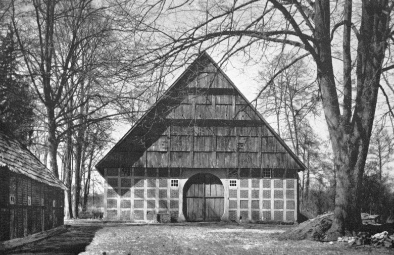 Betont schlichter Bauernhaushausgiebel von 1815, Hof Baumhöfner in Lienen (Bildarchiv Emslandmuseum).