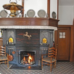 Herdfeuer mit zurückgelegter Feueröffnung  auf einem Bauernhof in Greven, Foto: Andreas Eiynck, 2012. (vergrößerte Bildansicht wird geöffnet)