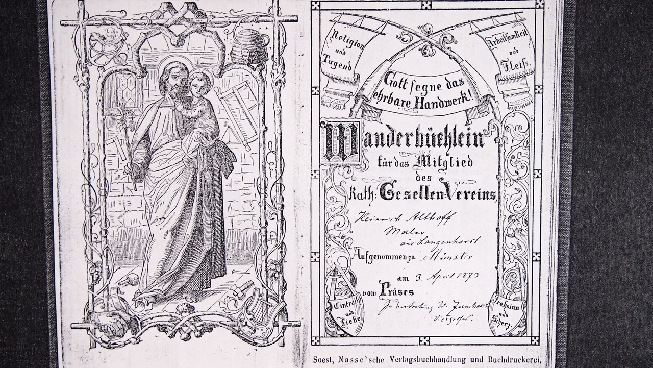 Deckblatt des vom katholischen Gesellenverein herausgegebenen „Wanderbüchlein“ von Heinrich Althoff. Es wurde von 1873 bis 1883 geführt. (Alltagskulturarchiv, Sign. K539, Foto: Cantauw)