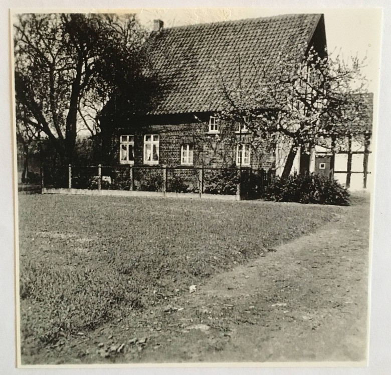 Undatierte Ansicht des Kottens (Foto: Gemeindearchiv Rödinhausen).