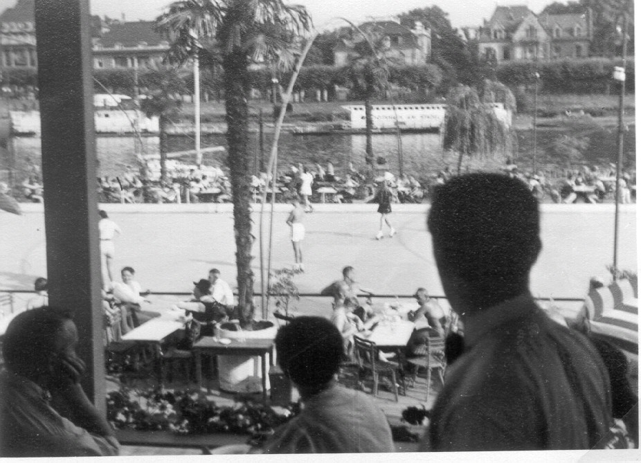 Rollschuhbahn in Frankfurt am Main, 1937, Archiv für Alltagskultur, Sign. 2004.05747.