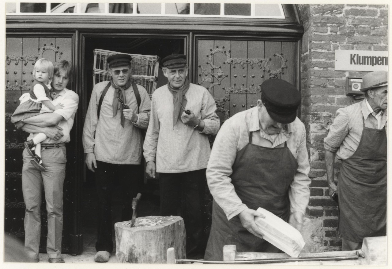 Walpurgismarkt, Borken, 1982, Fotograf: Dietmar Sauermann, Archiv für Alltagskultur in Westfalen, 0000.84613.