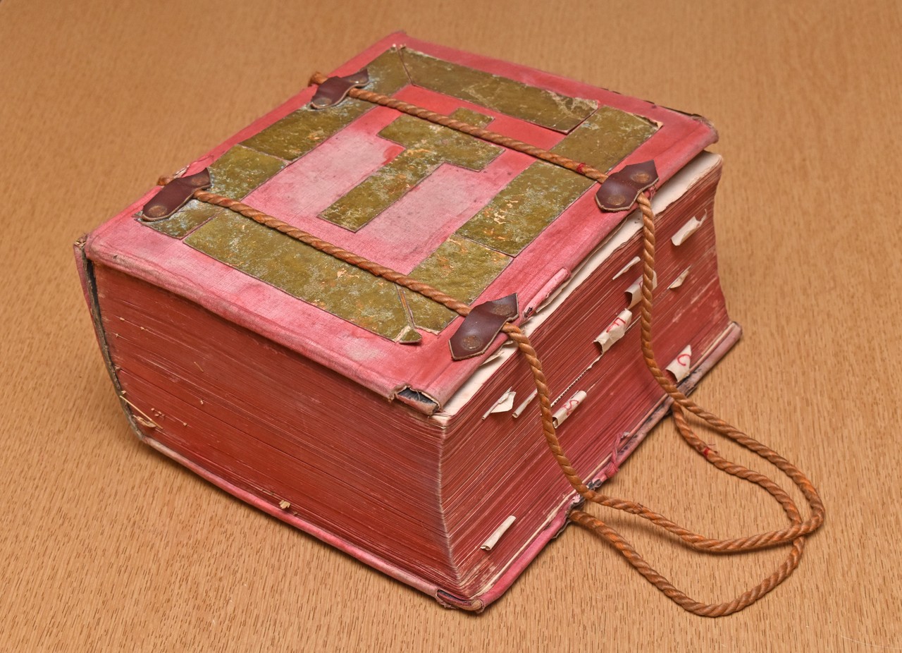 Das Buch vom Nikolaus. Foto: Andreas Eiynck.