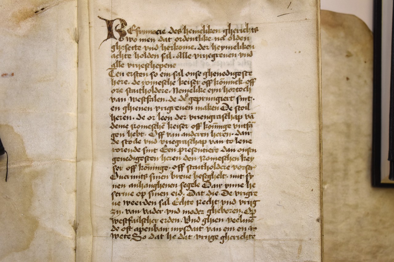 Das 'Koesfelder Rechtsbuch' mit dem 'Heymeliken Rechte', um 1450, Stadtarchiv Coesfeld, Foto Andreas Eiynck.