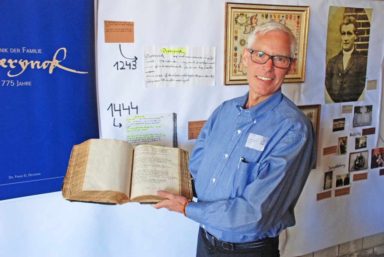 Ausstellung zur Familiengeschichte beim Familientreffen Deitering 2018.