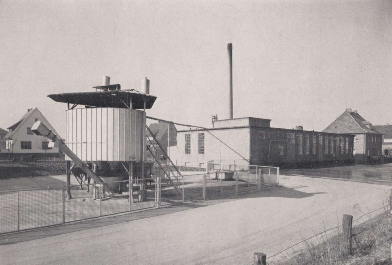 Die Kartoffeldämpfanlage an der Molkerei in Burgsteinfurt (Foto 1959).