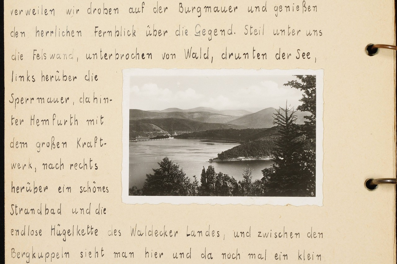 Idylle am Edersee im Reisealbum von Resi Fischer.