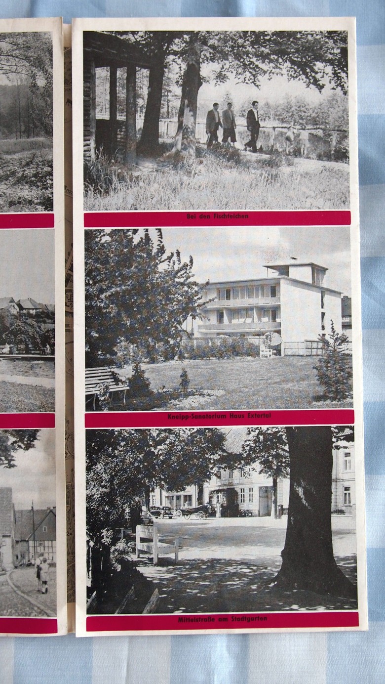 Der Text und die von einem heimischen Fotostudio gemachten Fotografien in dem Werbefaltblatt für Barntrup zeigen, dass der Professionalisierungsgrad der Tourismuswerbung gerade kleinerer Städte und Gemeinden zu Beginn der 1960er Jahre oft eher gering war. (Foto: Cantauw)