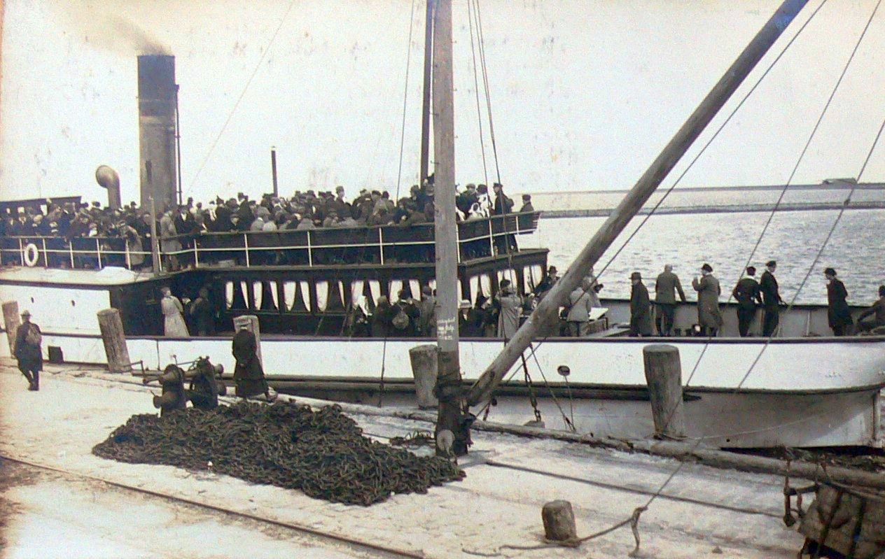 Auf dem Dampfer nach Juist, 1922, Archiv des Kultur- und Heimatvereins Westerkappeln e. V.