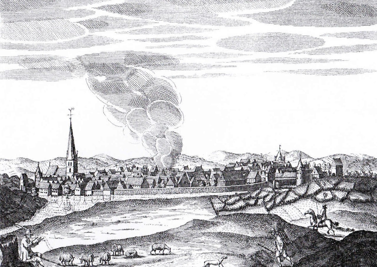 Salzuflen auf einem Kupferstich um 1663 von Elias van Lennep. Im Mittelpunkt die Rauchschwaden der Feuer unter den Salzfannen des Salzhofes (Wikipedia, gemeinfrei).