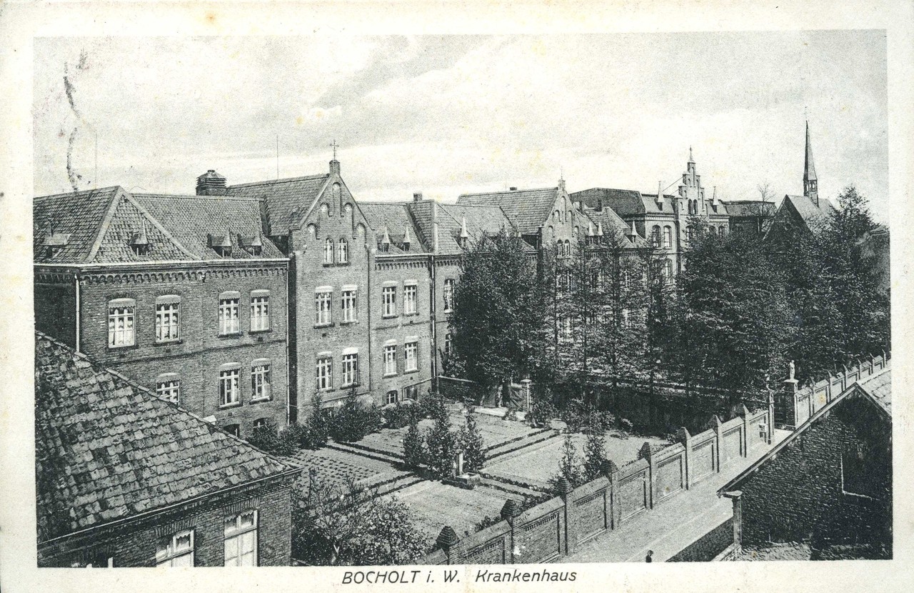 Abbildung des Bocholter Krankenhauses auf einer 1916 gelaufenen Postkarte. Archiv für Alltagskultur, Inv.-Nr. 2013.18686.
