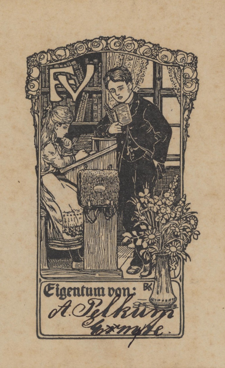 Ein ex libris von August Pelkum deutet an, dass es sich bei dem Besitzer des Buches um einen Schüler handelte. (Foto: Alltagskulturarchiv)