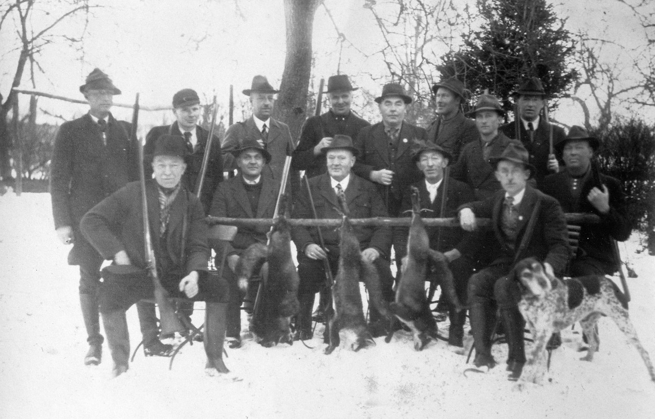Jagdgesesllschaft in Lengerich (um 1950).